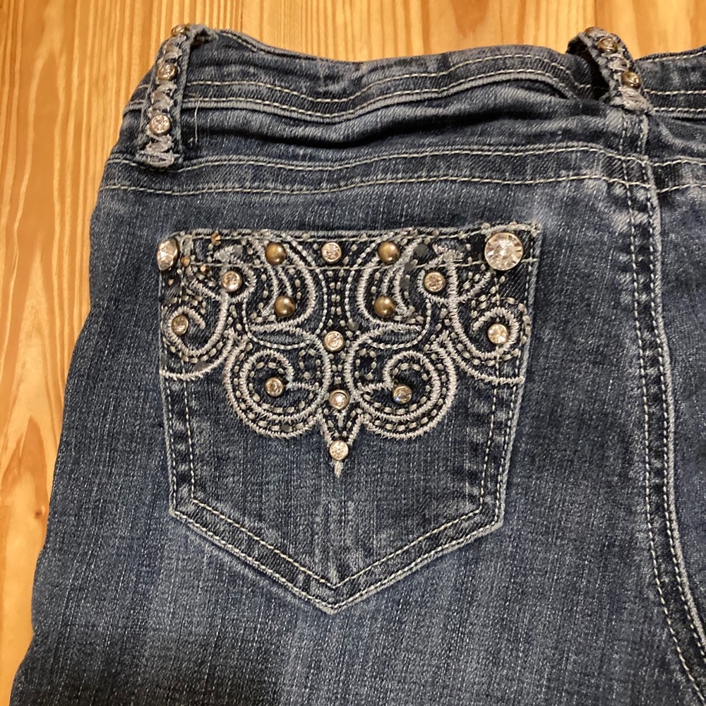 Grace in LA Rhinestone RN128119 Capri - Picture 7 of 16